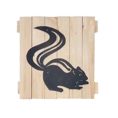 Skunk 10x10"